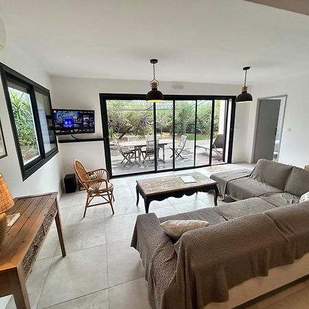 Appartement Luxe Le Levant Hyères Esterno foto