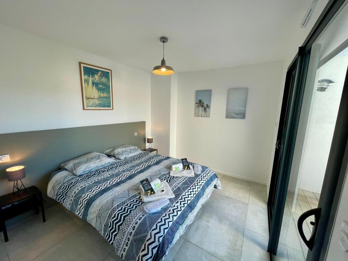 Appartement Luxe Le Levant Hyères Esterno foto