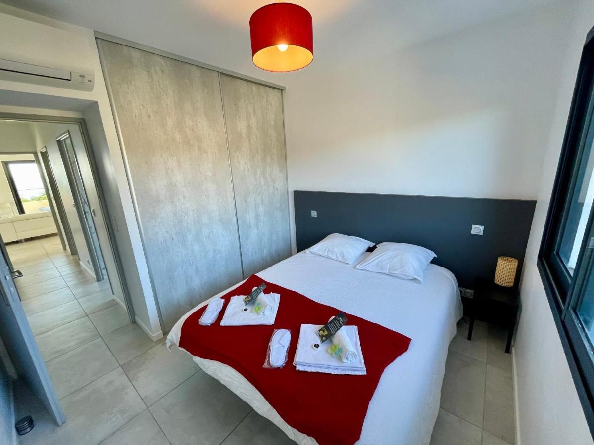 Appartement Luxe Le Levant Hyères Esterno foto