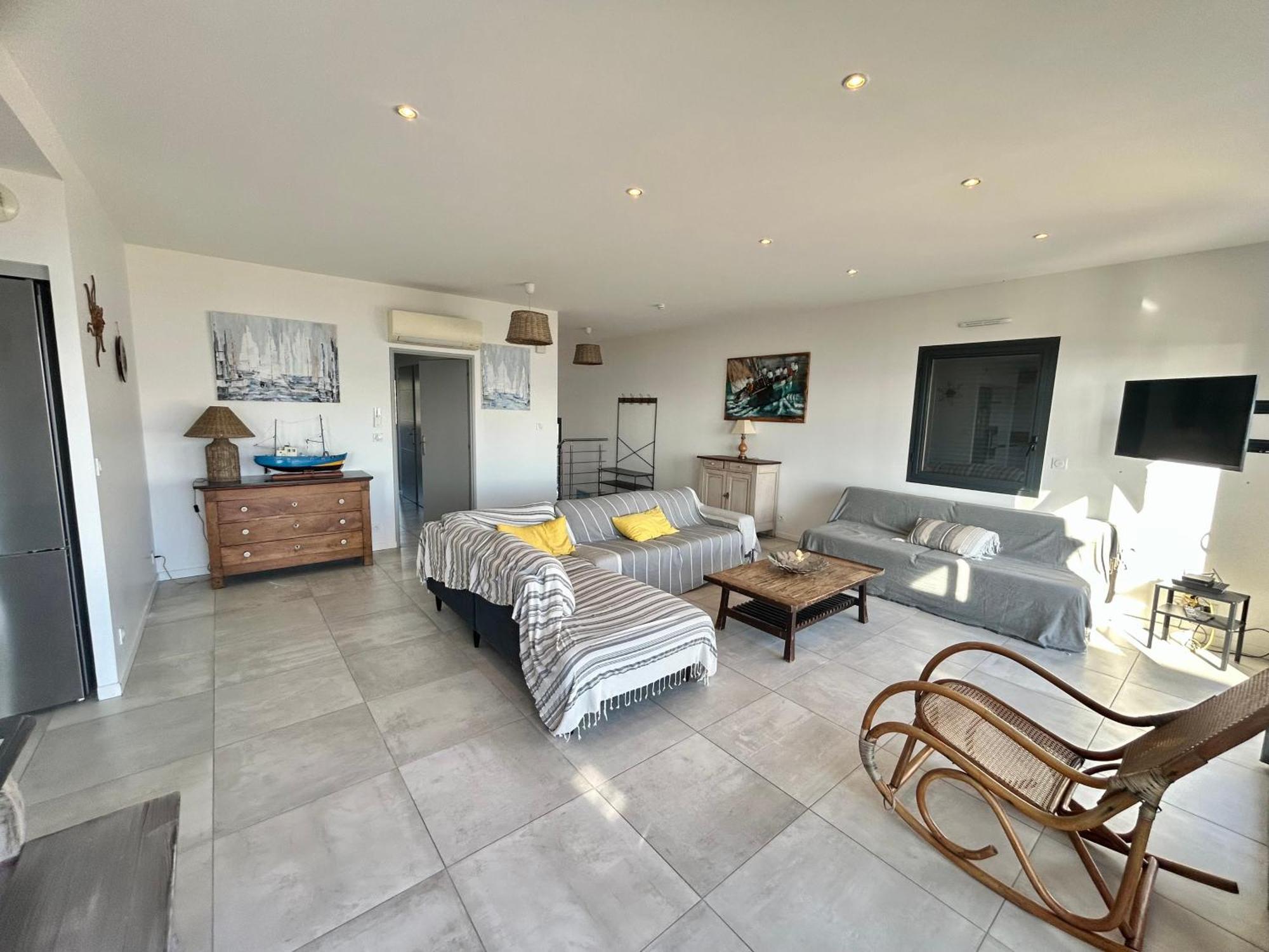 Appartement Luxe Le Levant Hyères Esterno foto