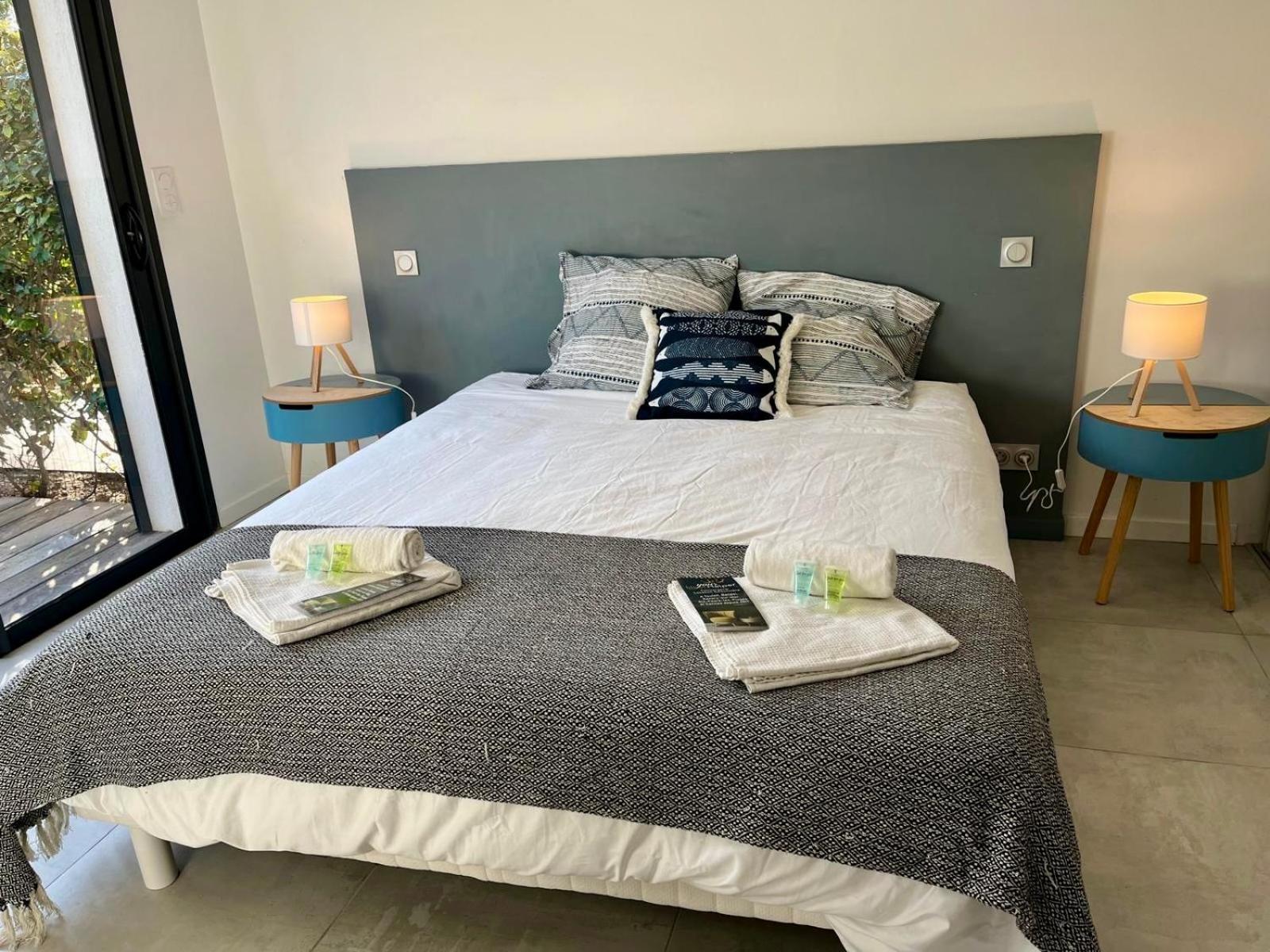 Appartement Luxe Le Levant Hyères Esterno foto