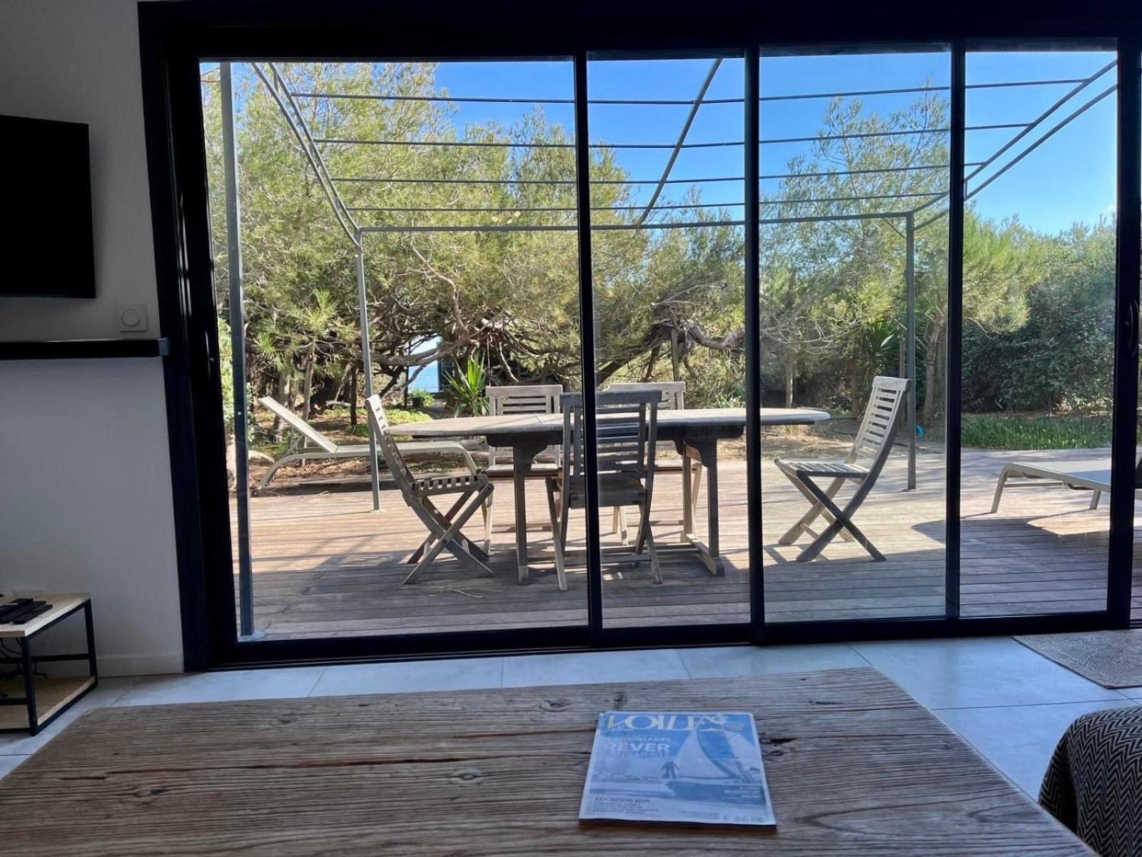 Appartement Luxe Le Levant Hyères Esterno foto