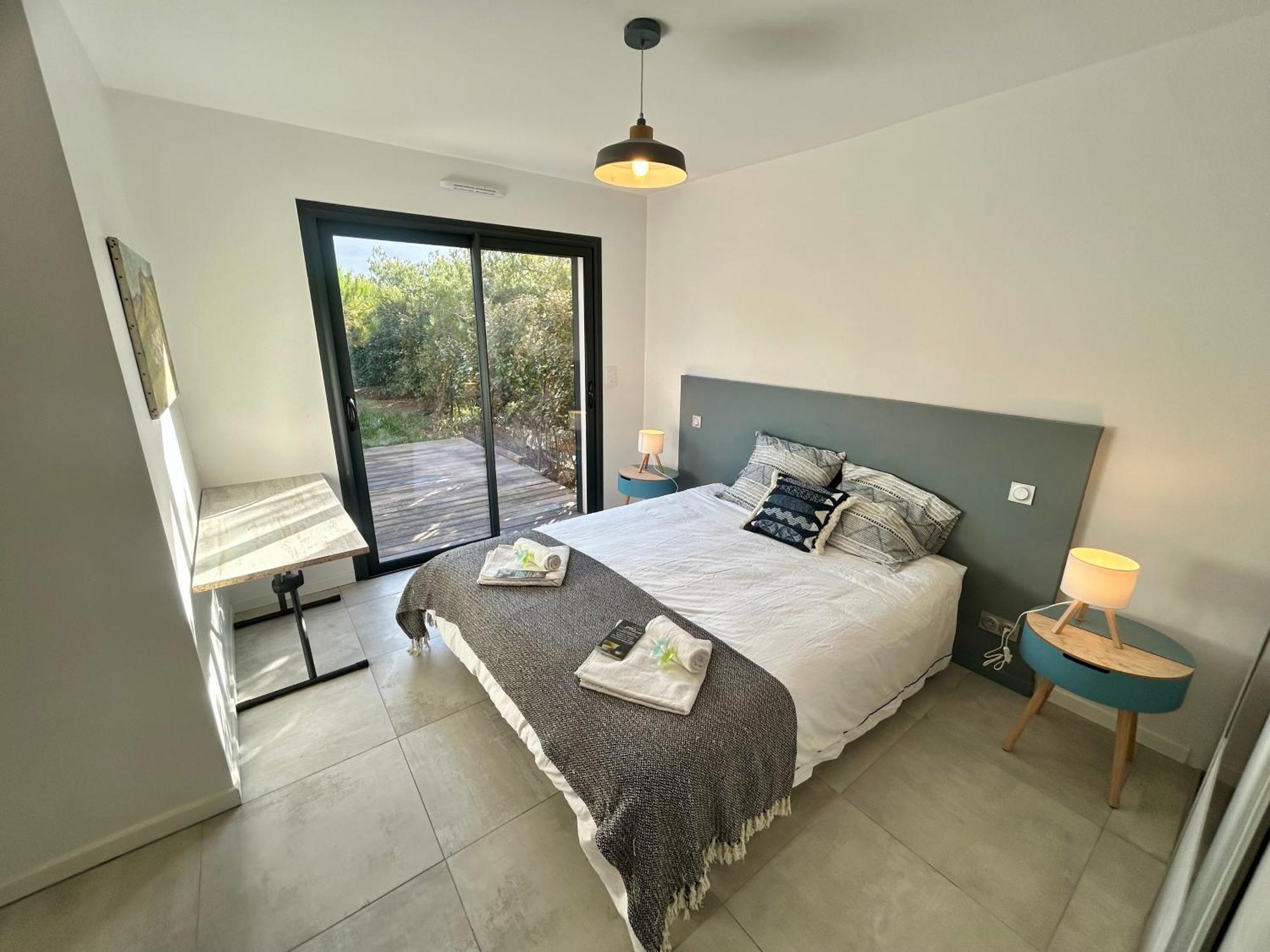 Appartement Luxe Le Levant Hyères Esterno foto