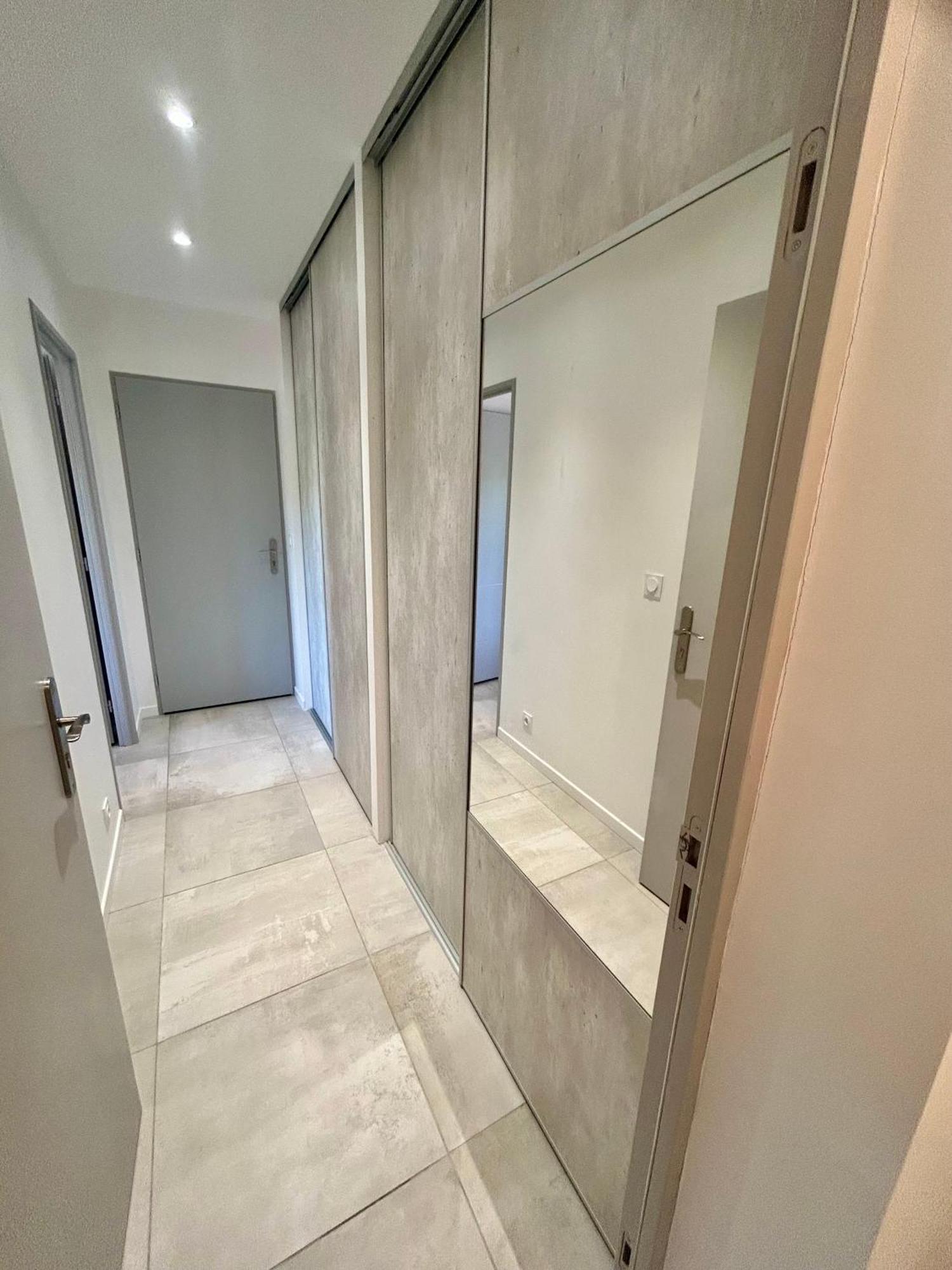 Appartement Luxe Le Levant Hyères Esterno foto