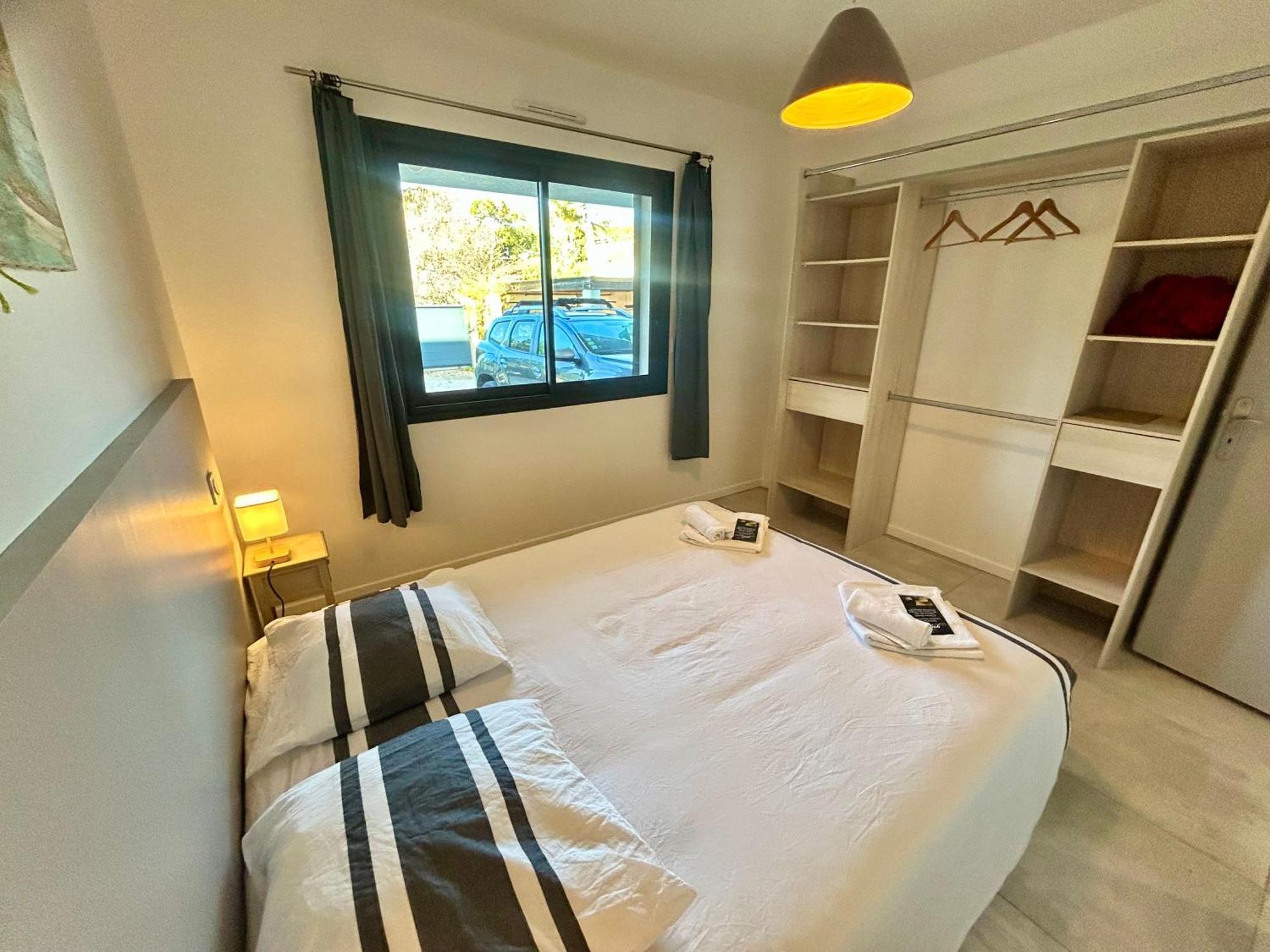 Appartement Luxe Le Levant Hyères Esterno foto